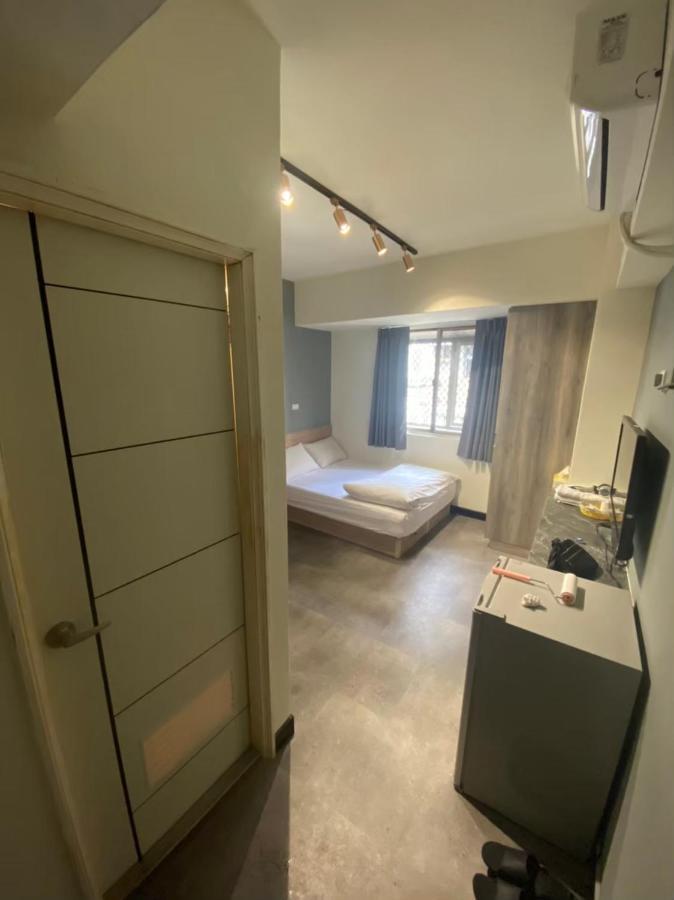 Fengjia Gift Box Homestay Taichung Exterior photo