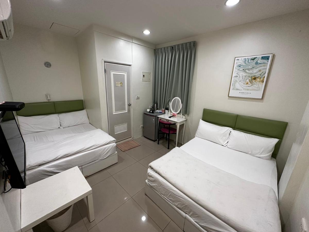 Fengjia Gift Box Homestay Taichung Exterior photo